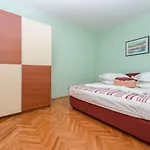 Apartament And Goran