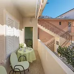Apartament And Goran *